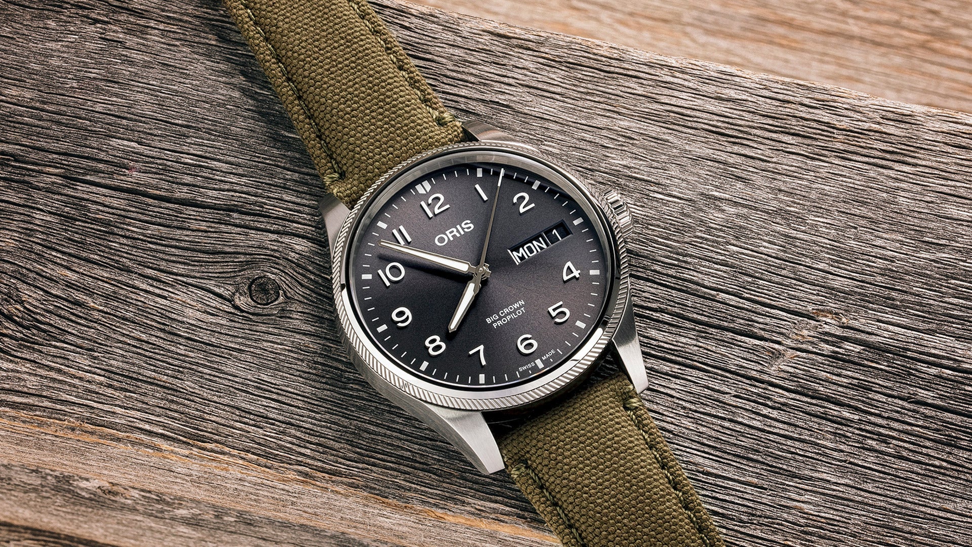 Big Crown ProPilot Big Day Date 01 752 7760 4063-07 8 22 08P - Premium Luxury Product