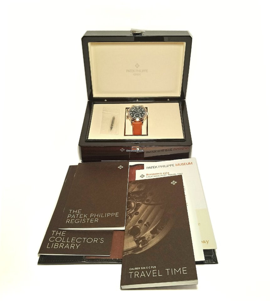 Patek Philippe Complications Calatrava Pilot Travel Time White Gold Men's Watch