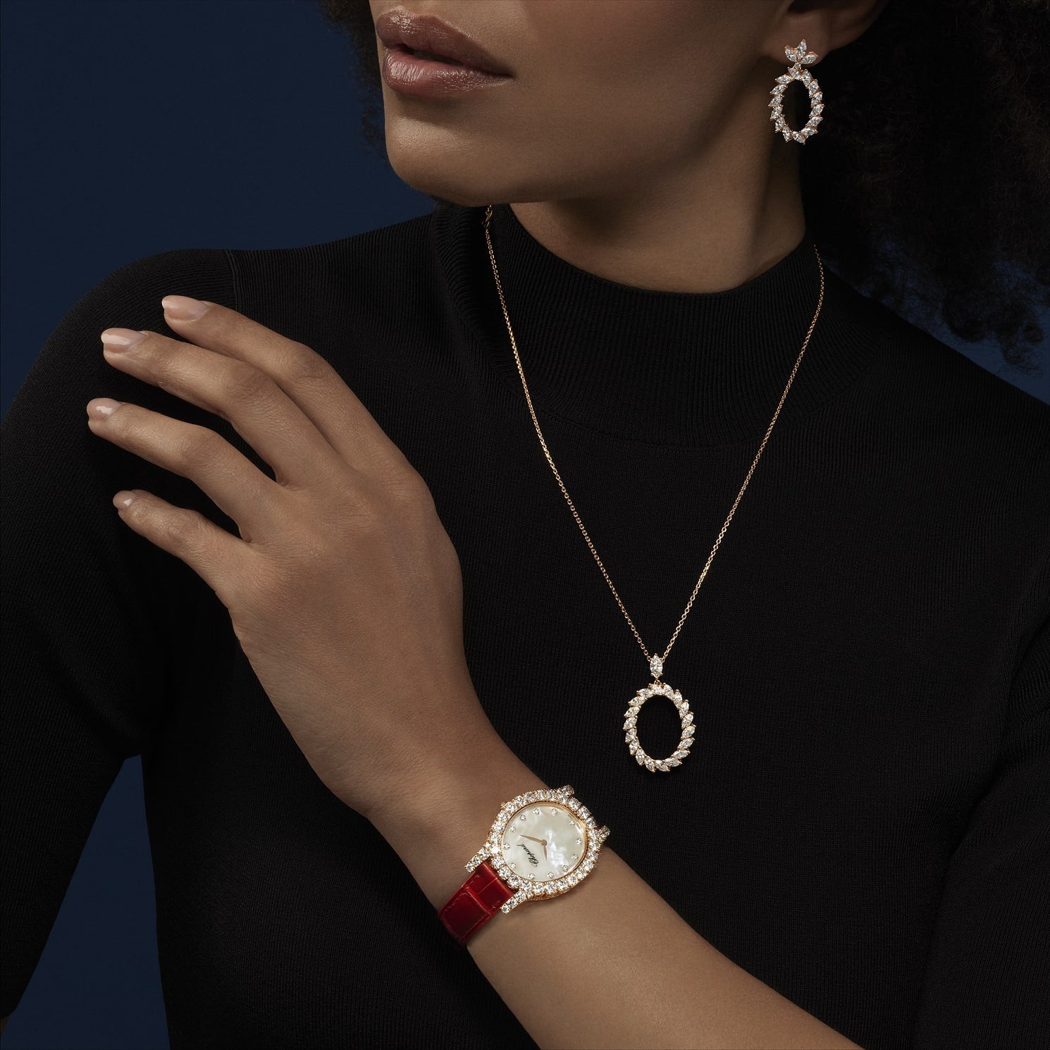 CHOPARD L'HEURE DU DIAMANT OVAL 139383-5223 - Premium Luxury Product