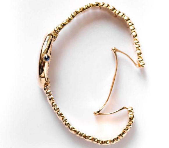 Cartier Baignoire Small model  18K Yellow Gold Lady's Watch - Premium Luxury Product