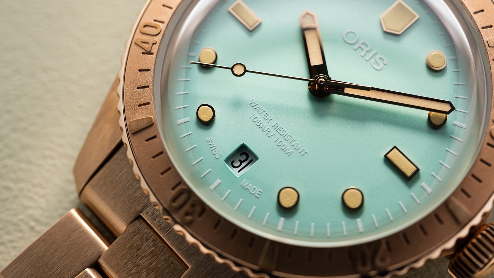 Divers Sixty-Five 01 733 7771 3155-07 8 19 15 - Premium Luxury Product