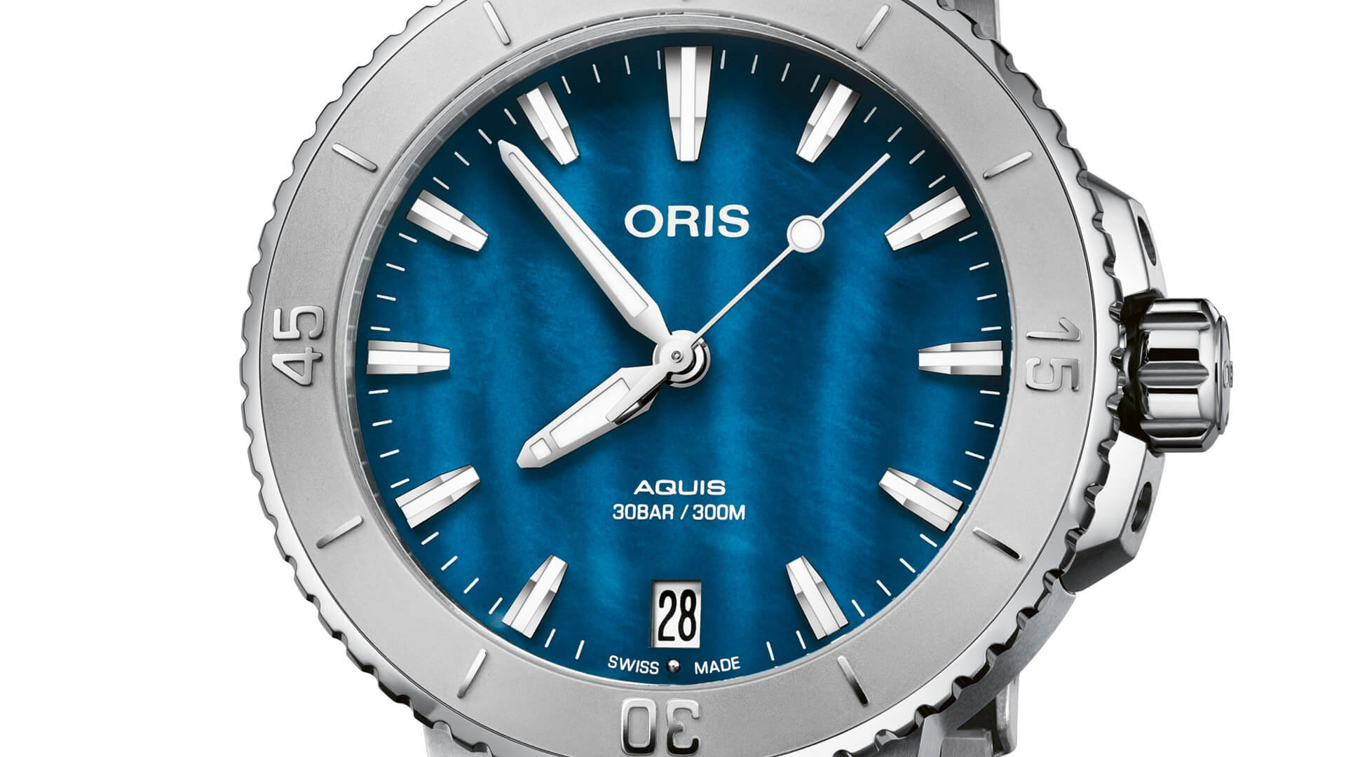 Aquis Date 01 733 7770 4155-07 8 18 05P - Premium Luxury Product