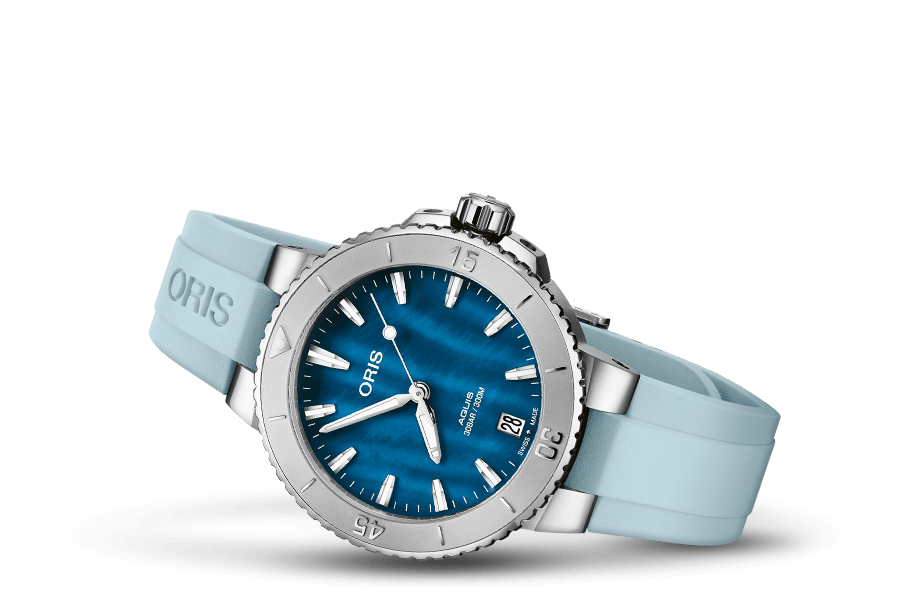 Aquis Date 01 733 7770 4155-07 4 18 65FC - Premium Luxury Product