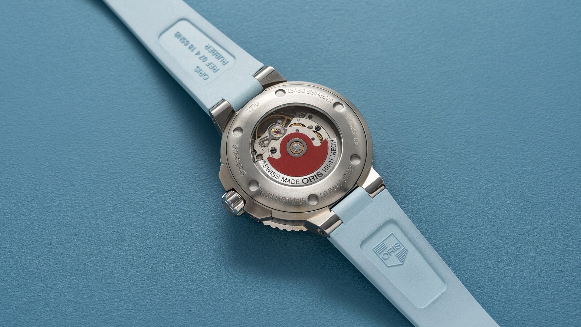 Aquis Date 01 733 7770 4155-07 4 18 65FC - Premium Luxury Product