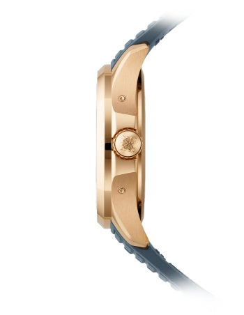 Patek Philippe Aquanaut Annual Calendar 39,9 mm  18K Rose Gold Men's Watch