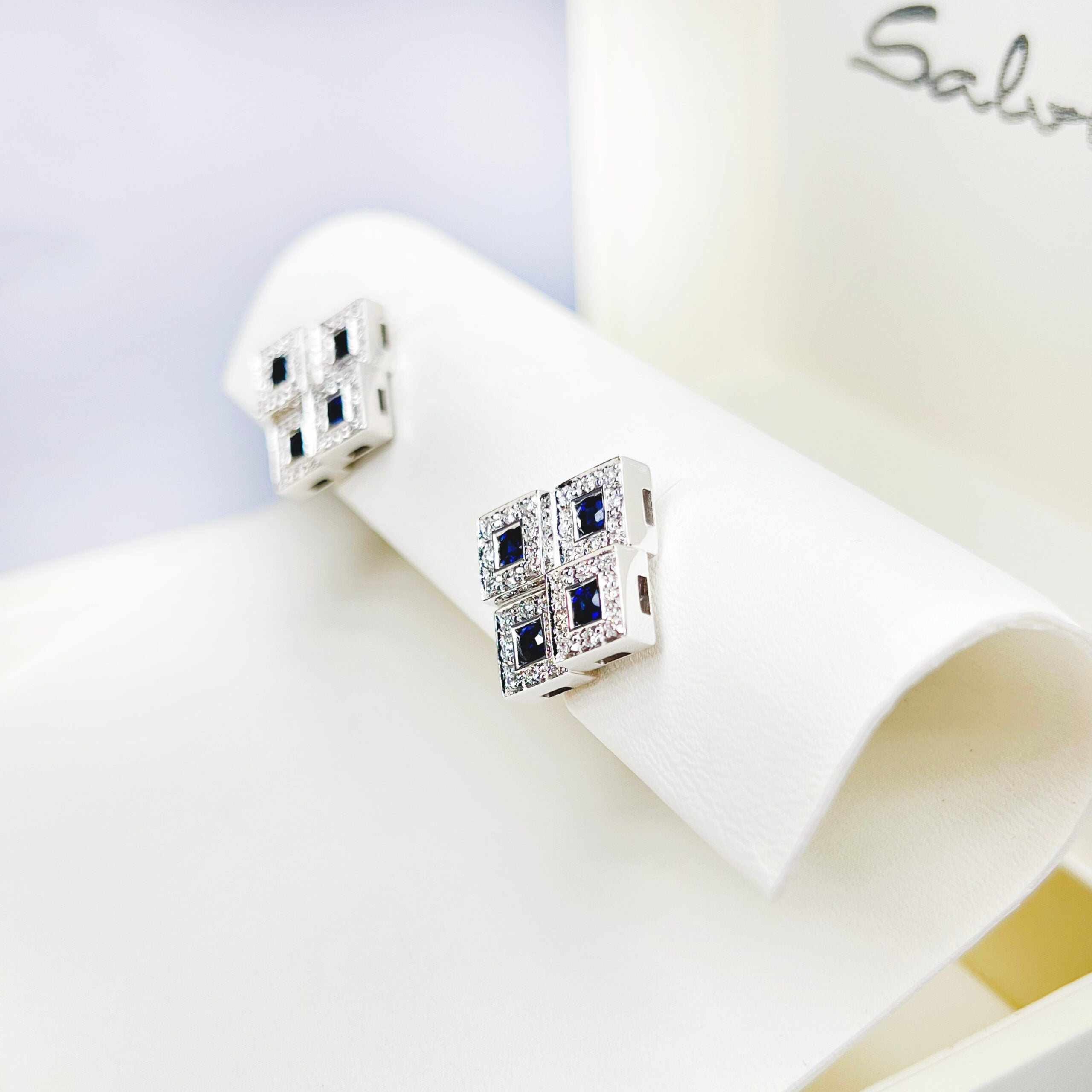 Salvini 18K White Gold Diamonds Sapphires Ladies  Earrings