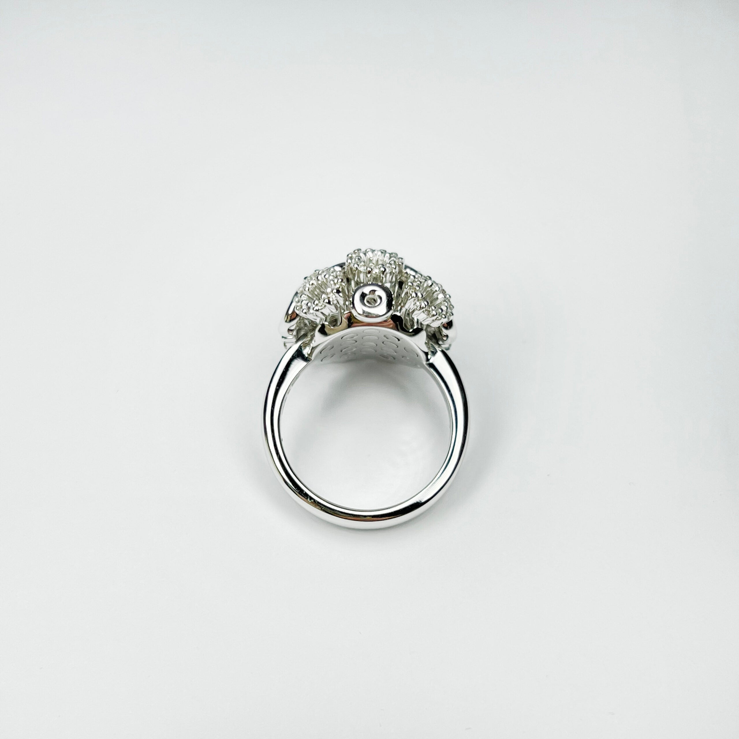 Salvini 18k White Gold Ring with Diamonds