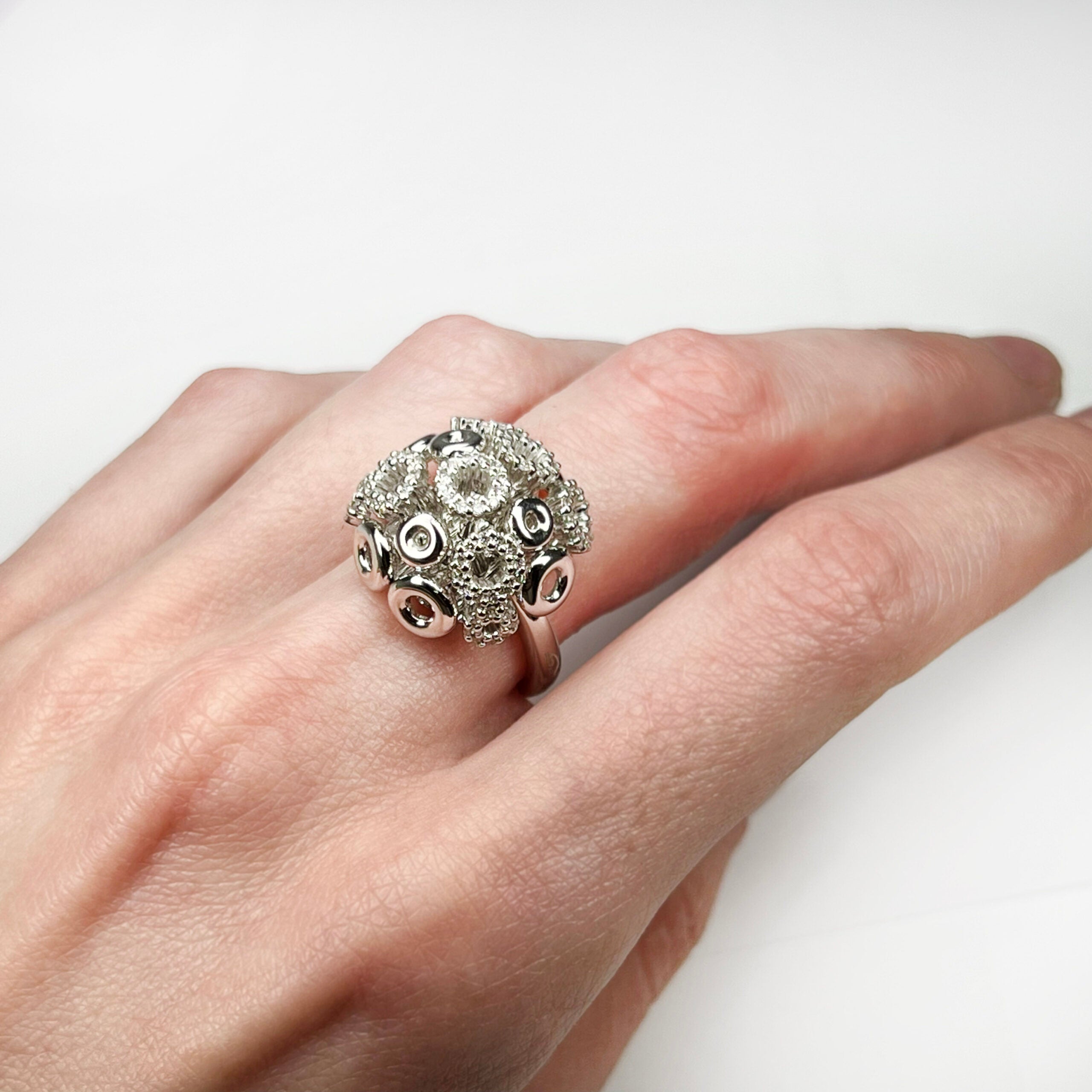 Salvini 18k White Gold Ring with Diamonds