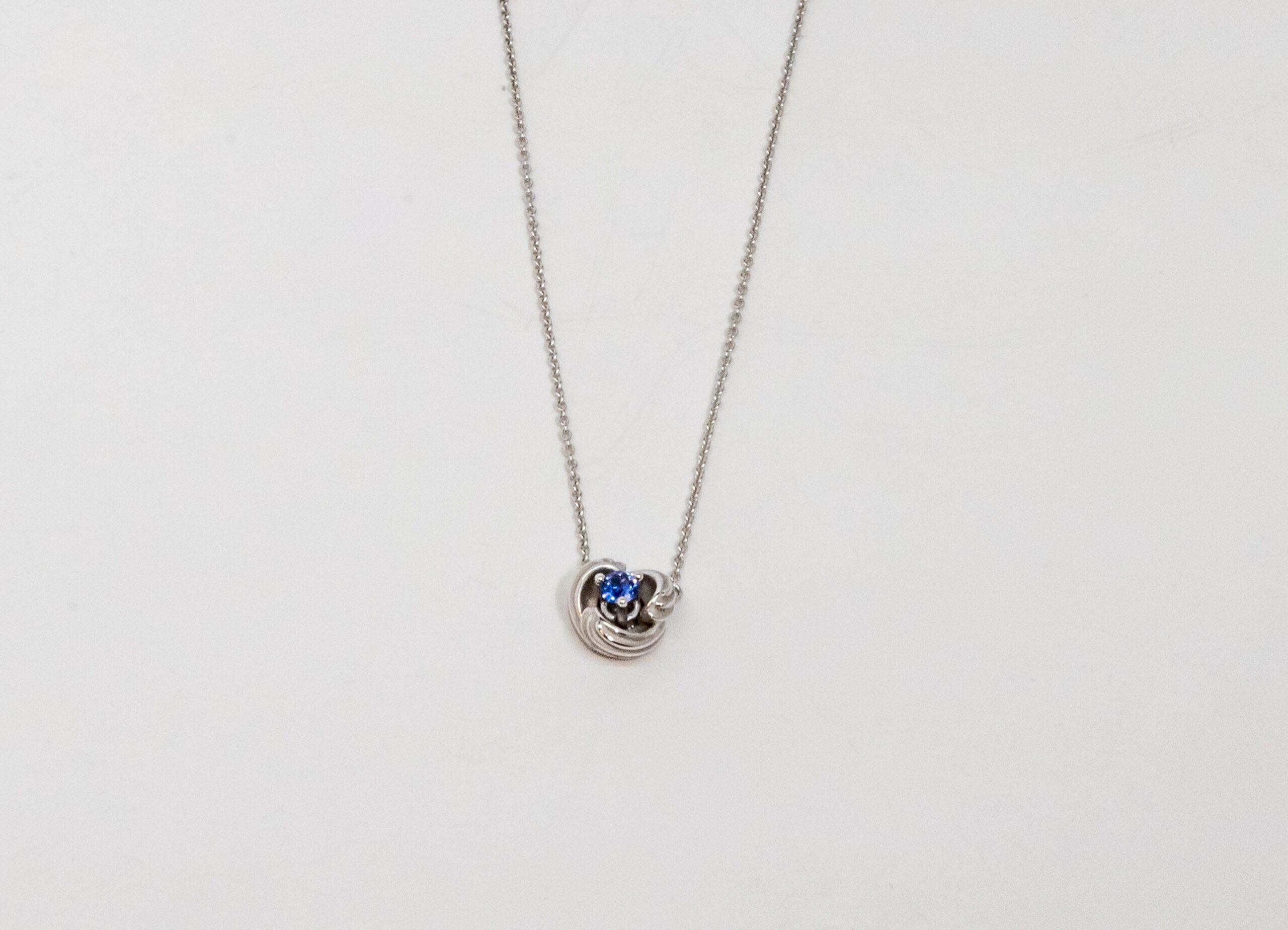 Carrera Y Carrera Origen 18K White Gold & Diamonds Pendant - Premium Luxury Product