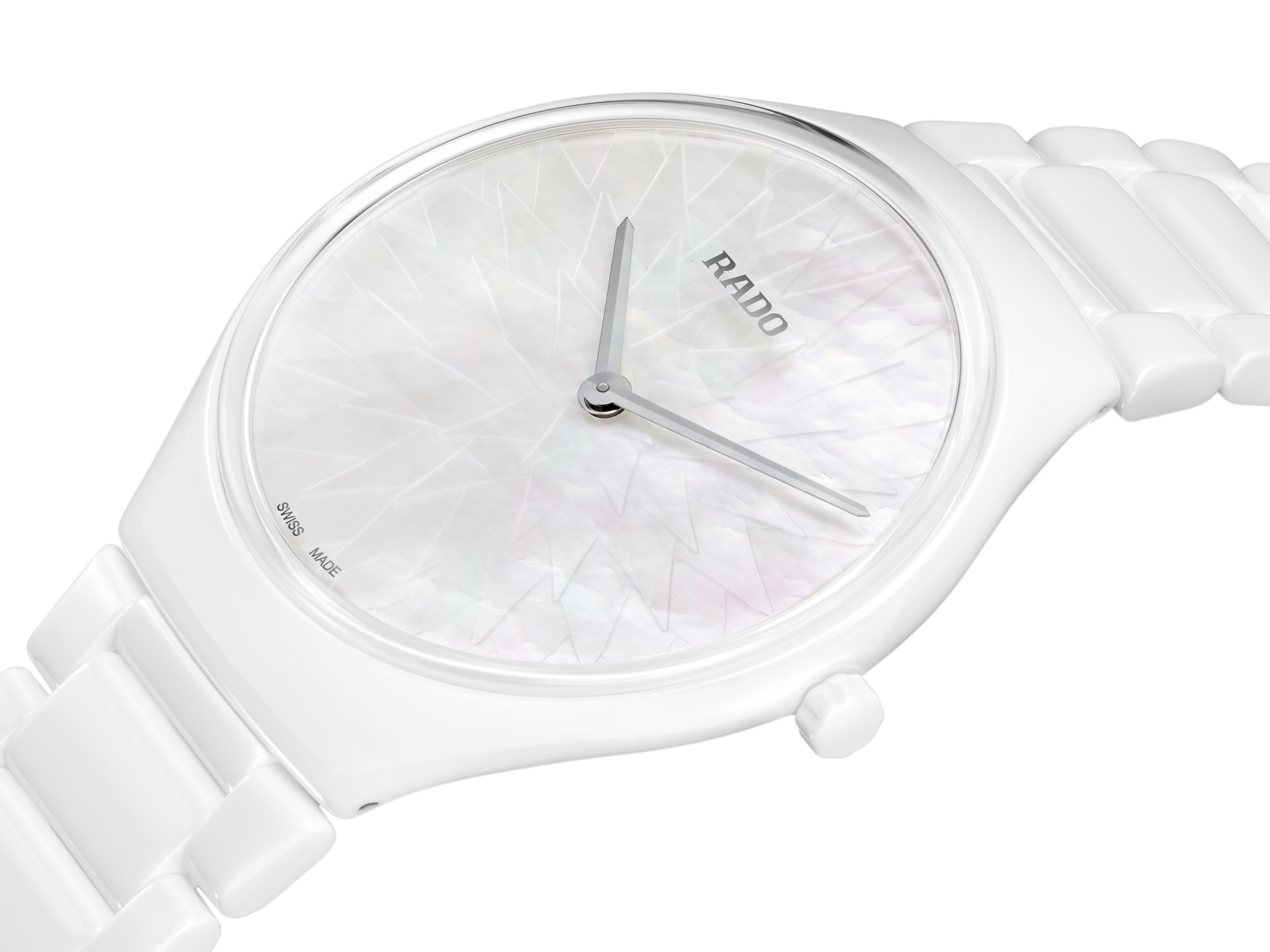 True Round Thinline X Great Gardens of the World R27118902