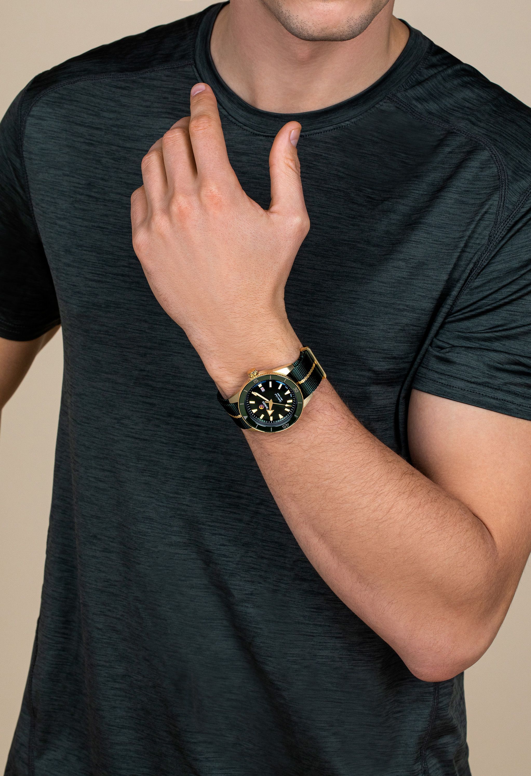 Captain Cook Automatic Bronze R32504317