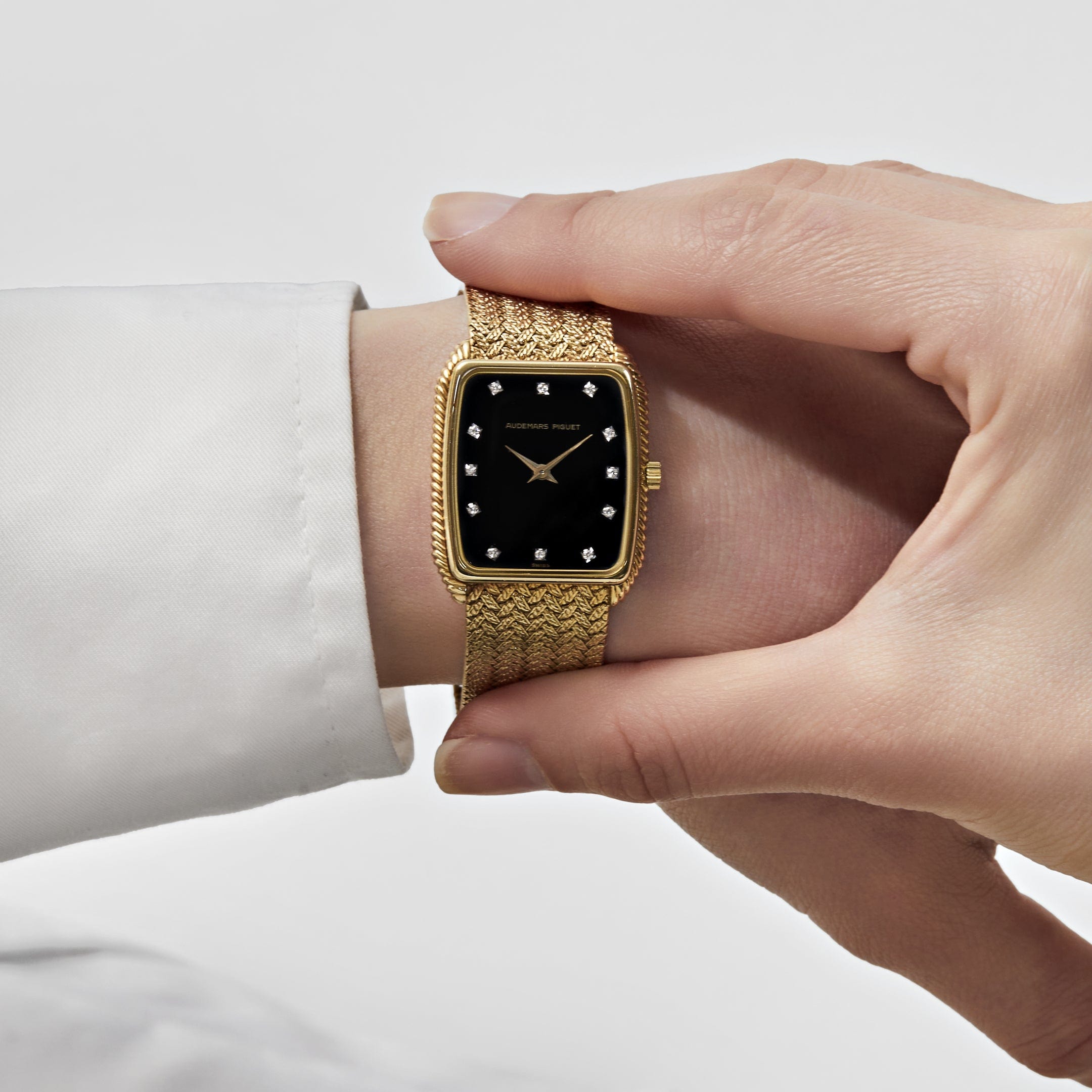 Audemars Piguet Cobra Vintage Yellow Gold Black Onyx Diamond Dial - Premium Luxury Product