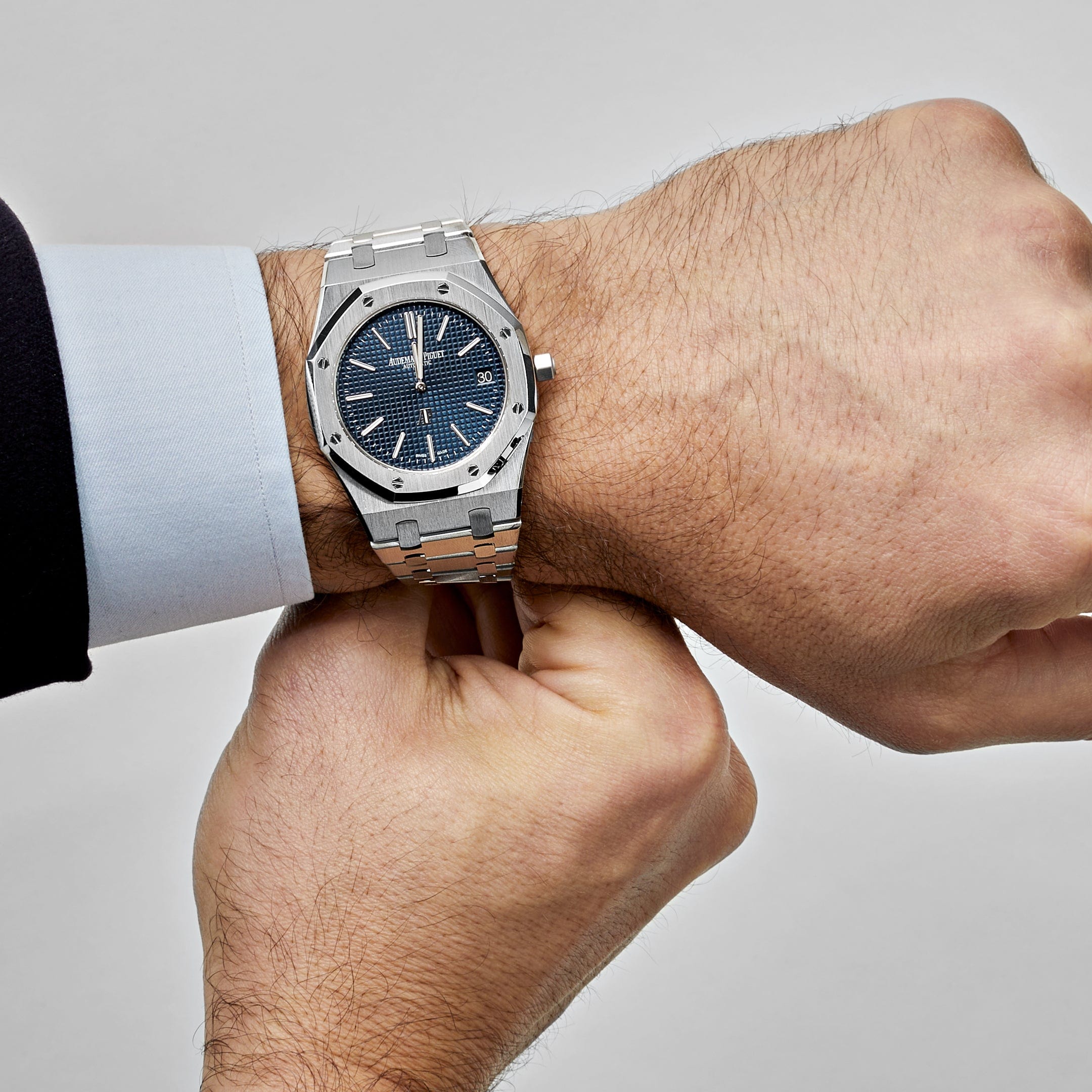 Audemars Piguet Royal Oak 15202ST.OO.1240ST.01 'Jumbo' Extra-Thin Stainless Steel Blue Dial - Premium Luxury Product