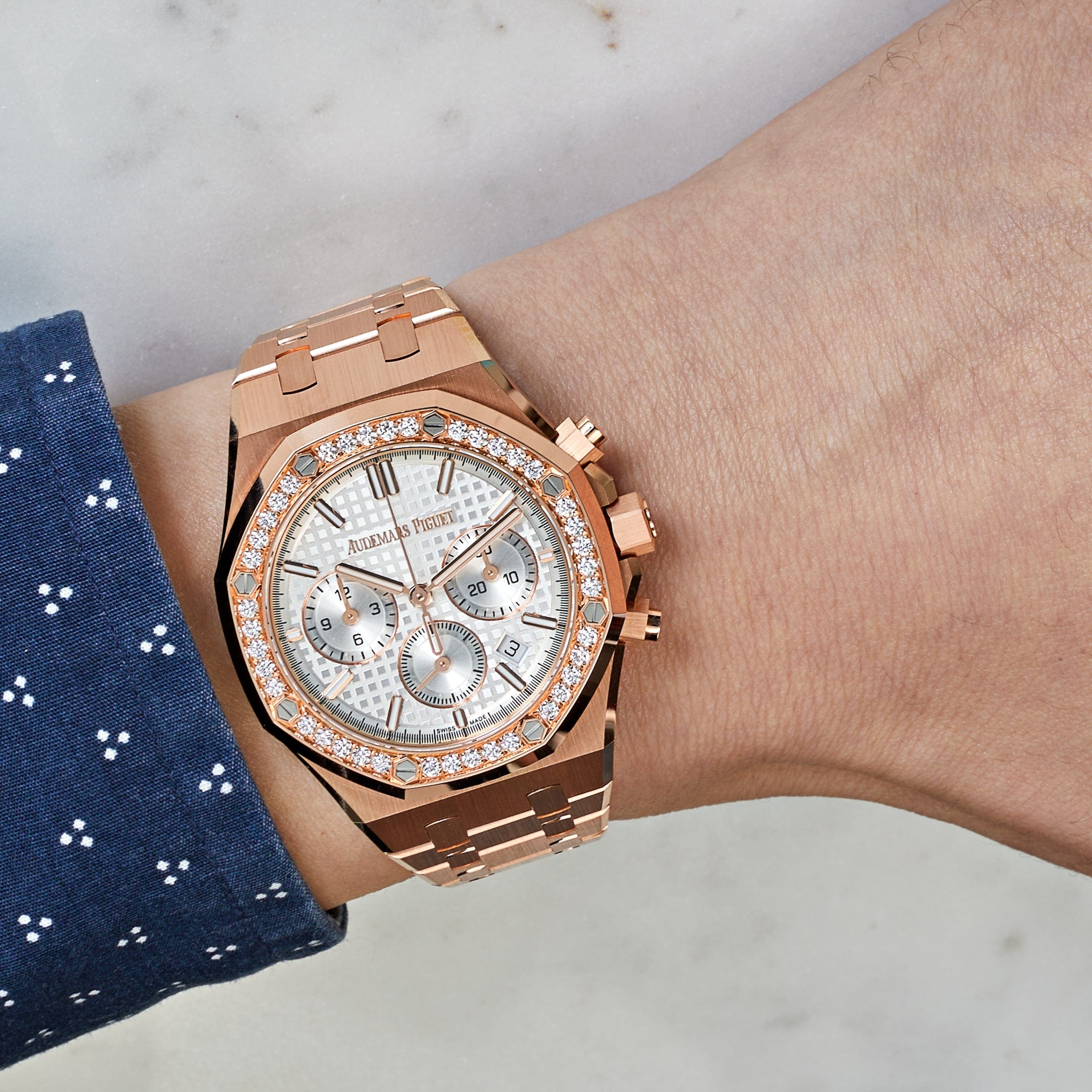 Audemars Piguet Royal Oak 26715OR.ZZ.1356OR.01 Selfwinding Chronograph Rose Gold Diamond Bezel (2022) - Premium Luxury Product