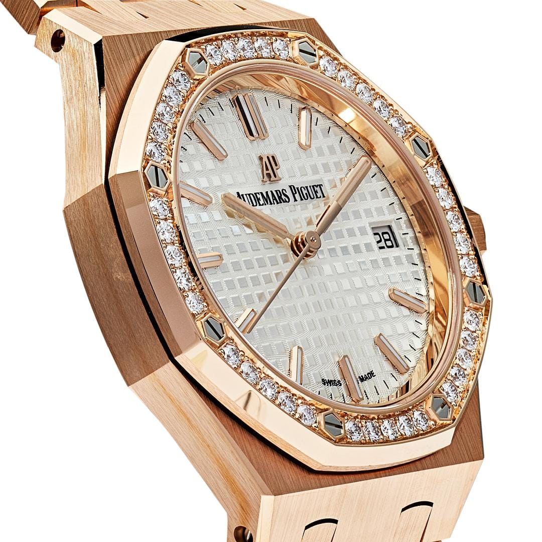 Audemars Piguet Royal Oak 77351OR.ZZ.1261OR.01 Rose Gold White Dial Diamond Bezel (2022) - Premium Luxury Product
