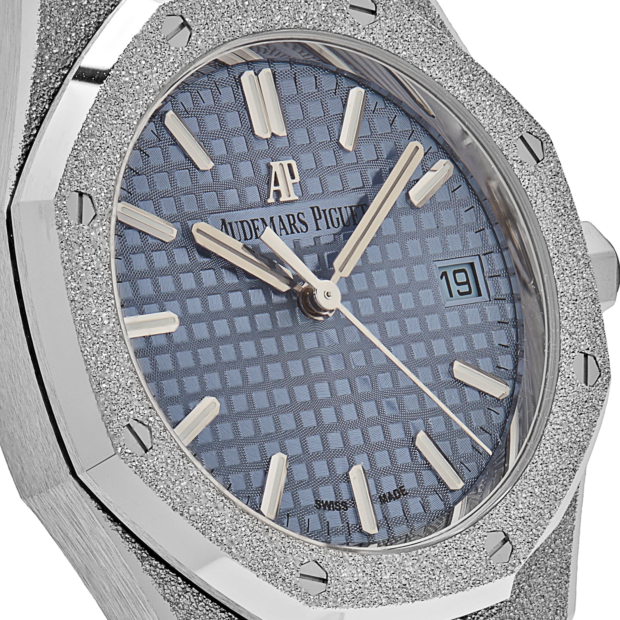 Audemars Piguet Royal Oak 77353BC.GG.1263BC.01 Selfwinding Frosted White Gold Light Blue Dial - Premium Luxury Product