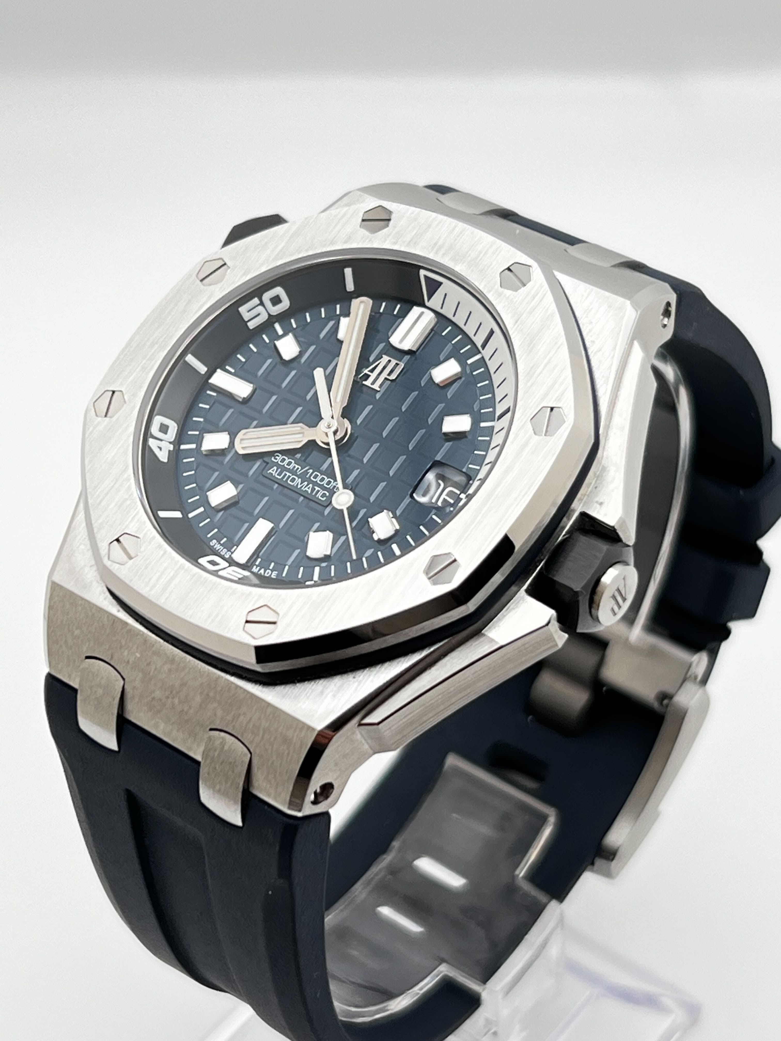 Audemars Piguet Royal Oak Offshore 15720ST.OO.A027CA.01 Diver Stainless Steel Blue Dial - Premium Luxury Product