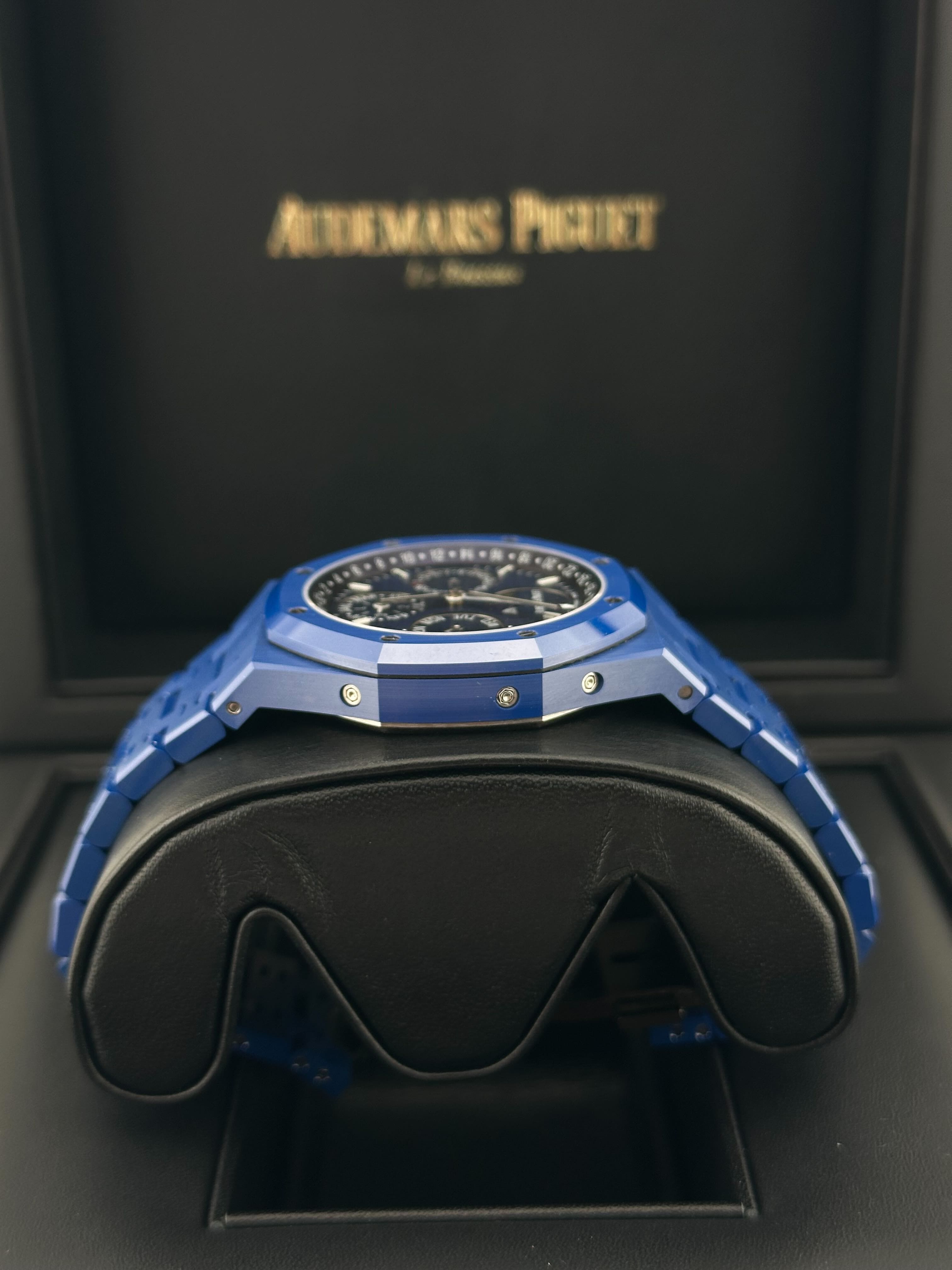 Audemars Piguet Royal Oak Perpetual Calendar 26579CS.OO.1225CS.01 Blue Ceramic Blue Dial - Premium Luxury Product