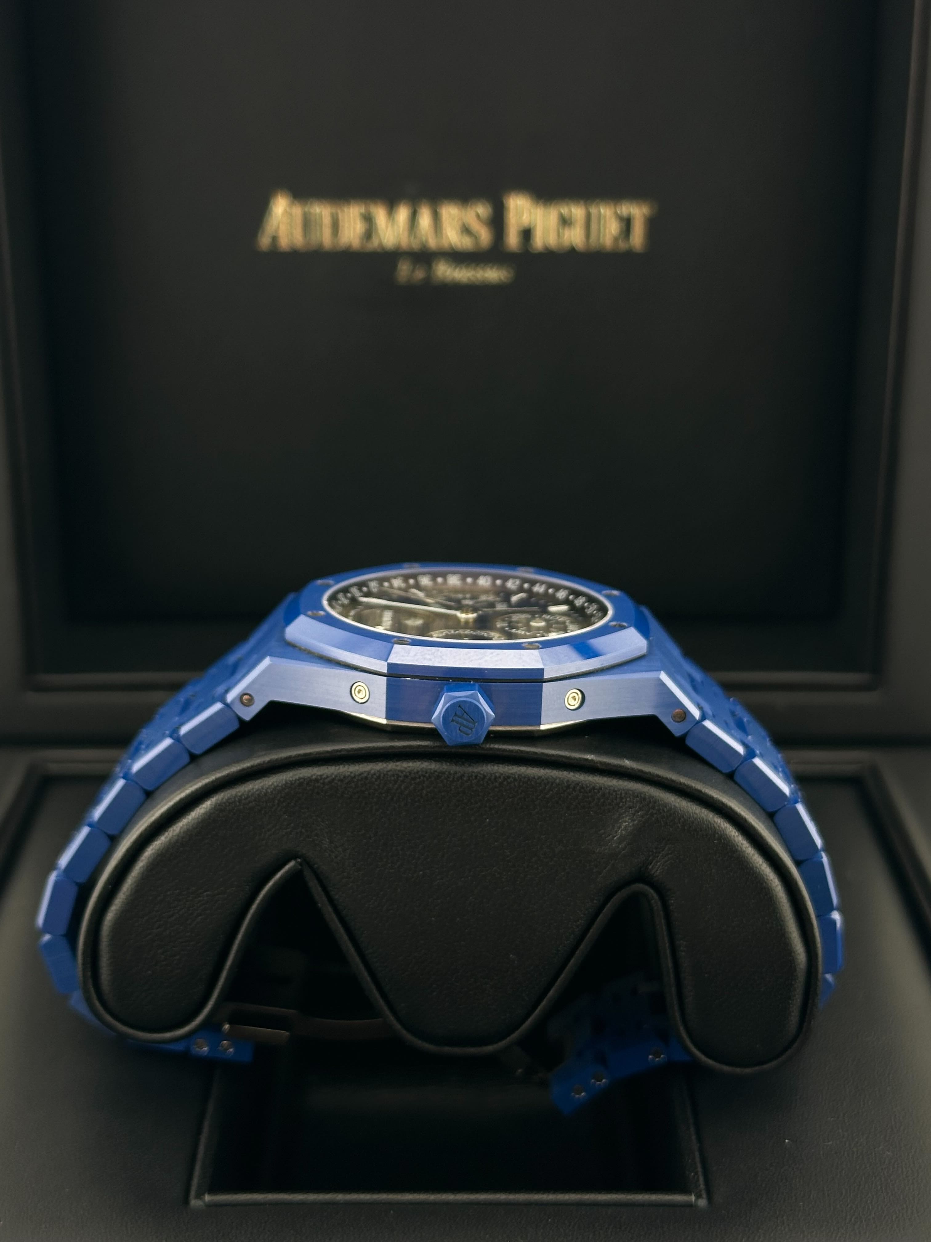 Audemars Piguet Royal Oak Perpetual Calendar 26579CS.OO.1225CS.01 Blue Ceramic Blue Dial - Premium Luxury Product