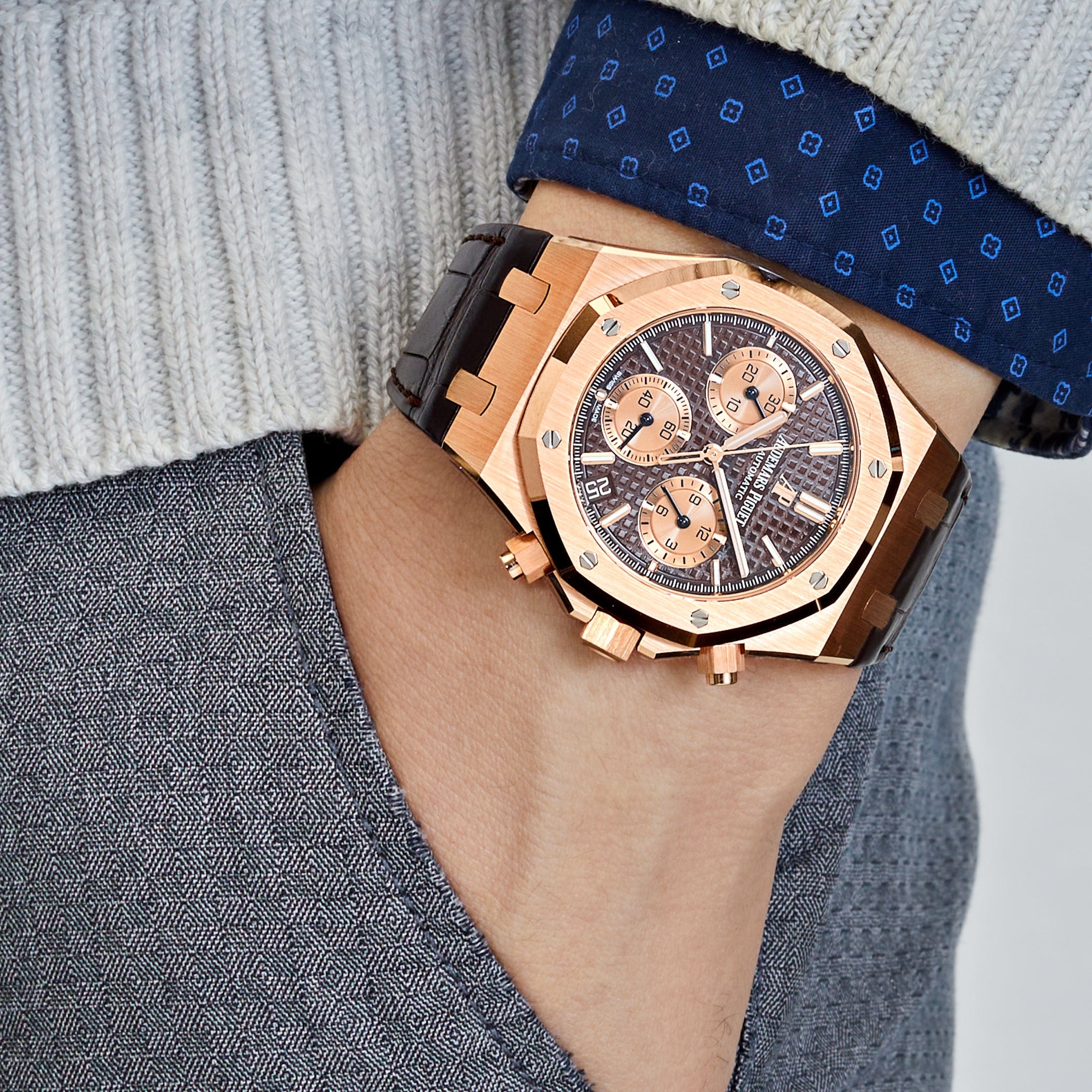 Audemars Piguet Royal Oak Selfwinding Chronograph Rose Gold Brown Dial 26239OR.OO.D821CR.01 - Premium Luxury Product