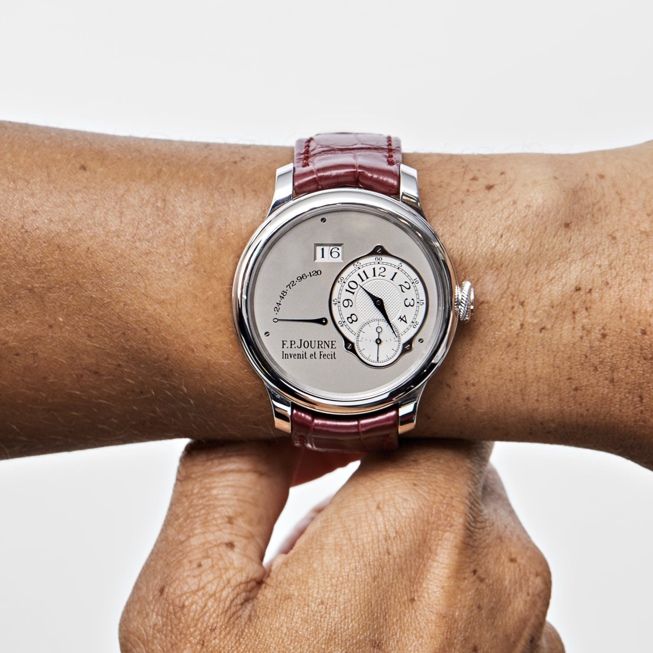 F.P. Journe Octa Reserve de Marche Platinum Calibre 1300.3 (2022) - Premium Luxury Product