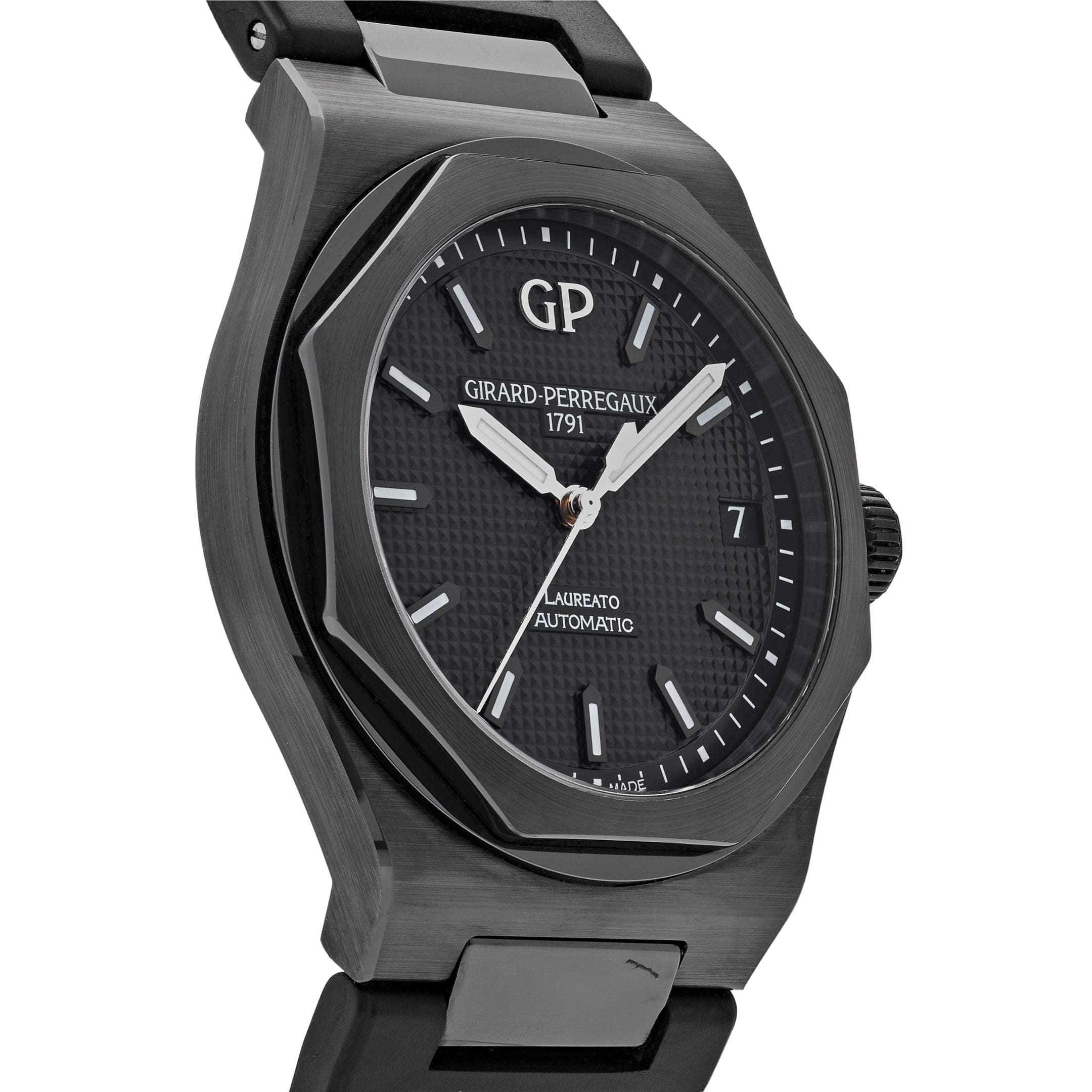 Girard Perregaux Laureato Ceramic Black Dial 81010-32-631-FK6A - Premium Luxury Product