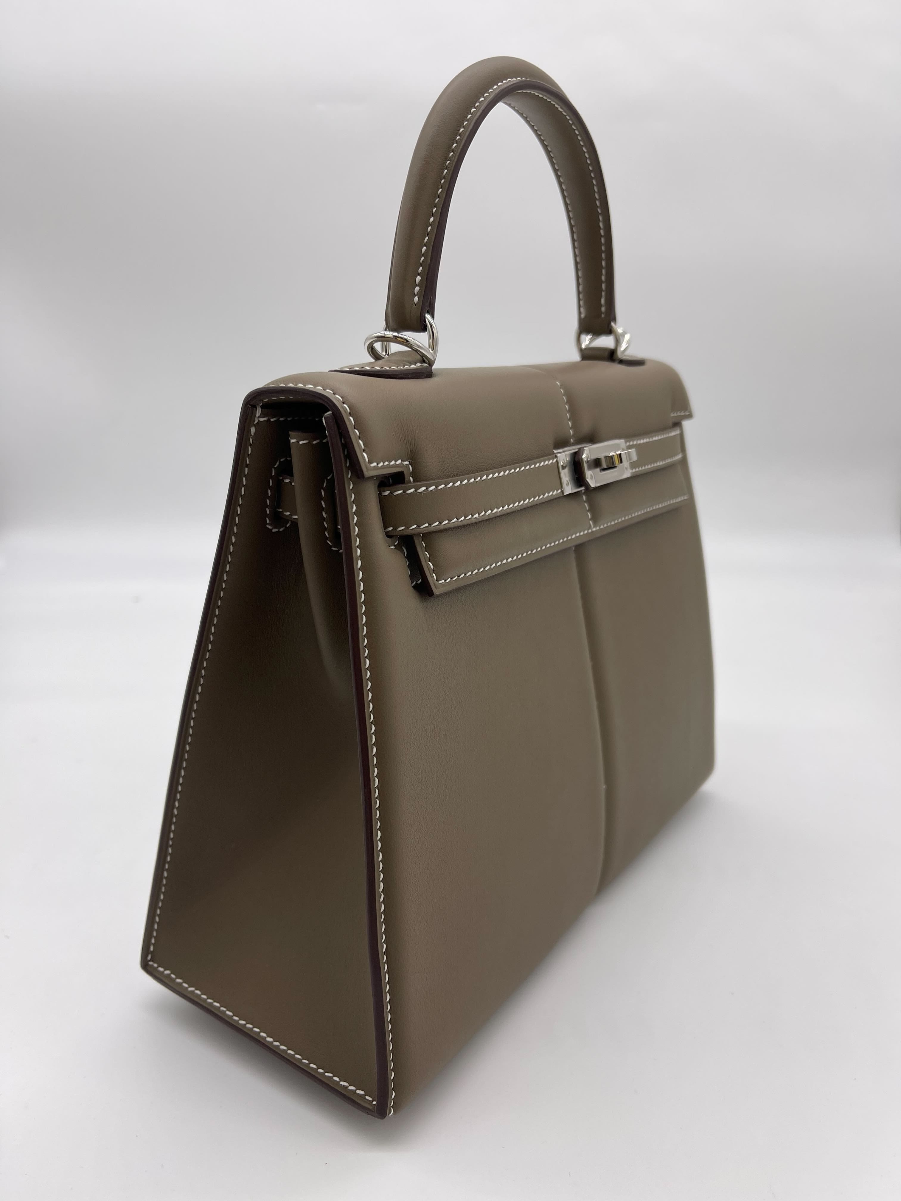 Hermès Kelly 25 Etoupe Swift Padded Palladium Hardware