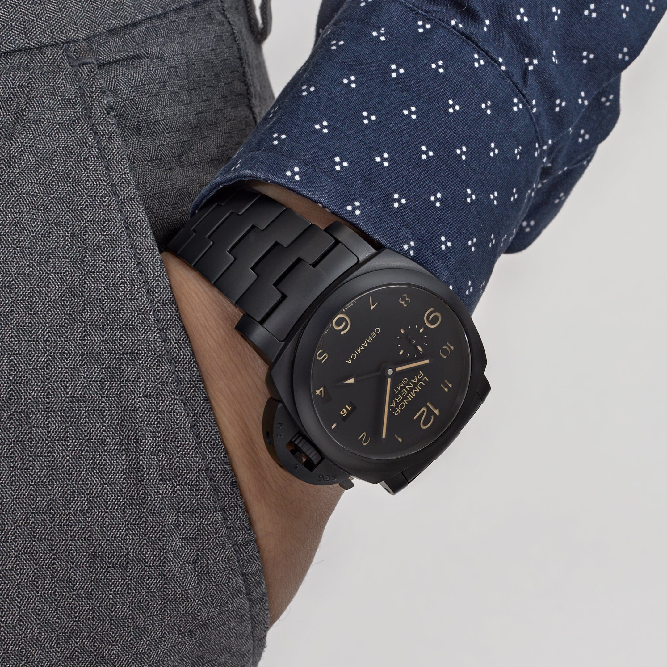 Panerai Tuttonero Luminor 1950 GMT PAM00438