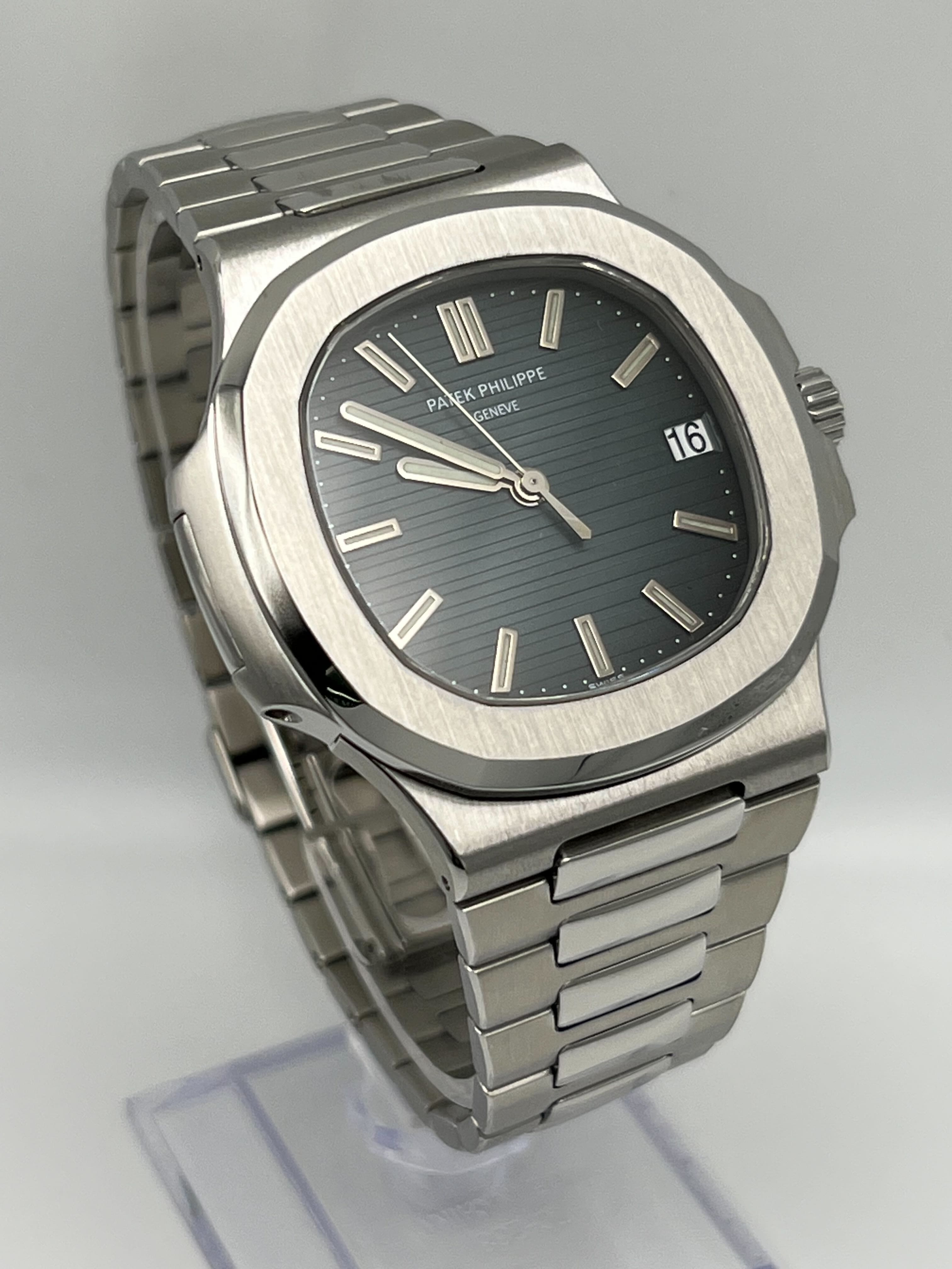 Patek Philippe Nautilus 5711/1A-001 Stainless Steel Blue Dial