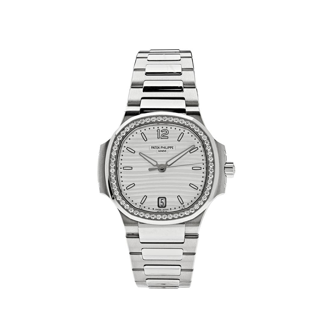 Patek Philippe Nautilus 7118/1200A-010 'Ladies' Stainless Steel Silver Dial Diamond Bezel (2021)