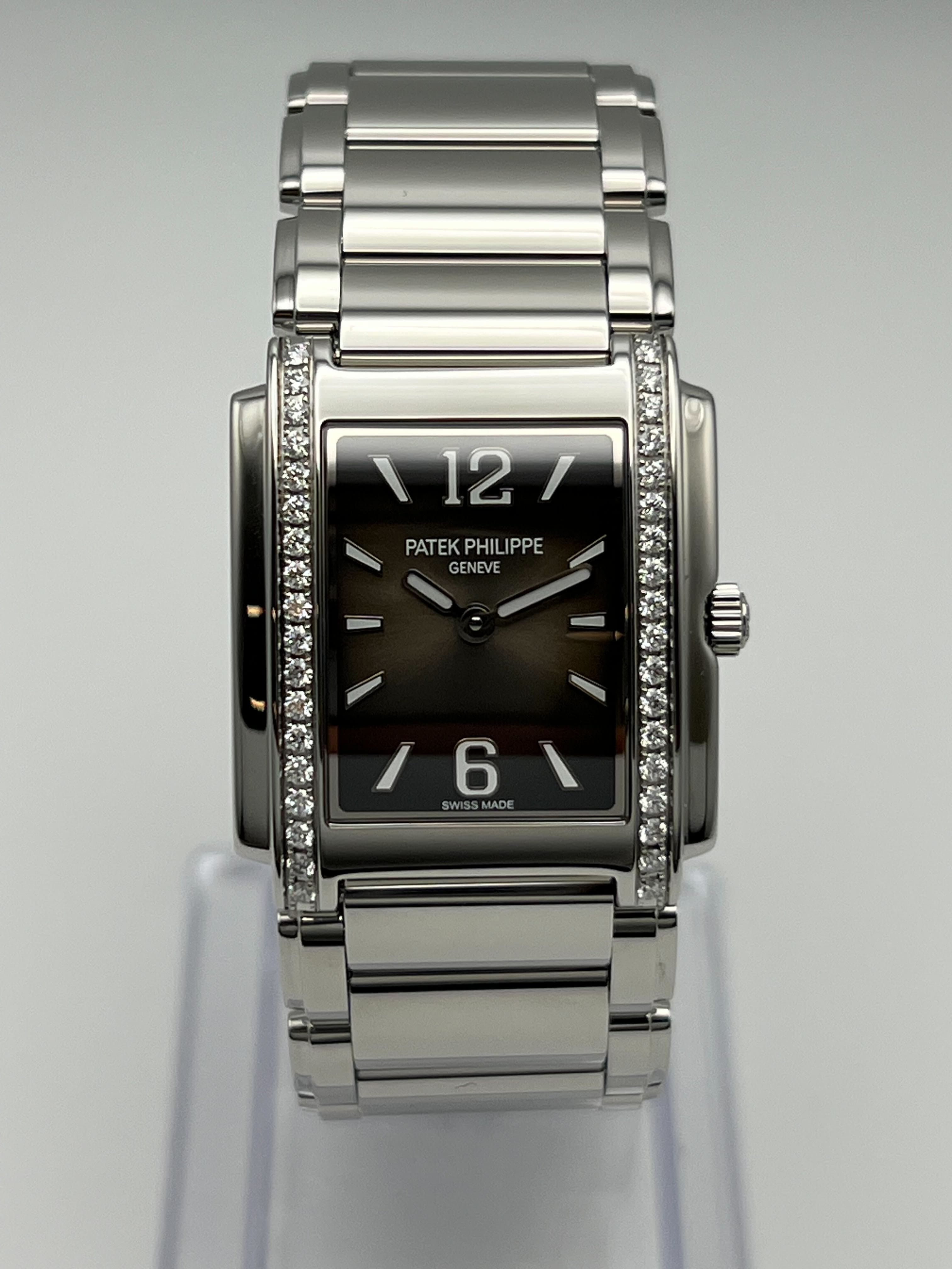 Patek Philippe Twenty-4 'Ladies' 4910/1200A-010 Quartz Stainless Steel Gray Dial Diamond (2023)