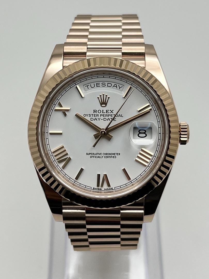 Rolex Day-Date 228235 Rose Gold White Roman Dial