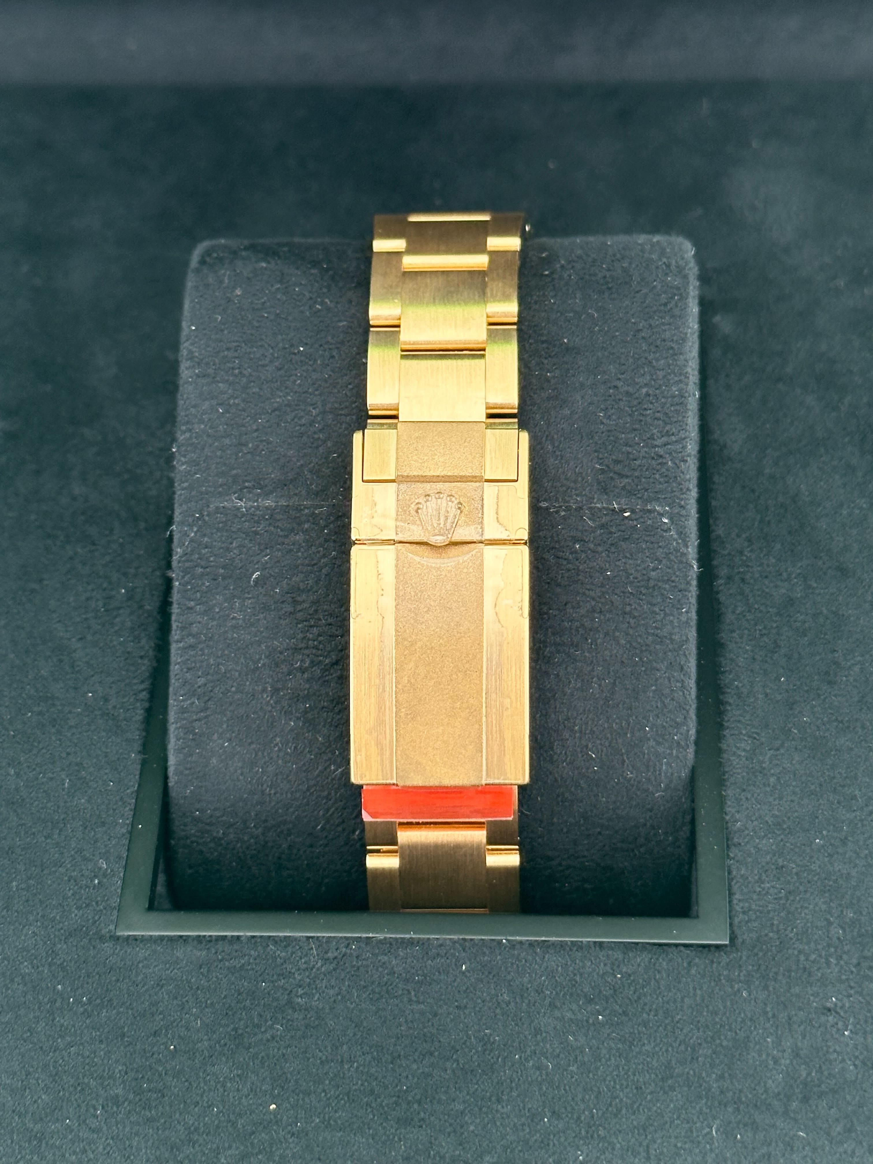 Rolex Daytona Artisans de Genève Yellow Gold Full Lume Dial and Bezel